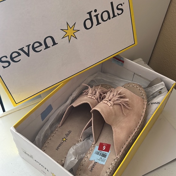 Seven Dials wendelle pale pink suede slip on sandals sz 6 nib - Picture 8 of 9
